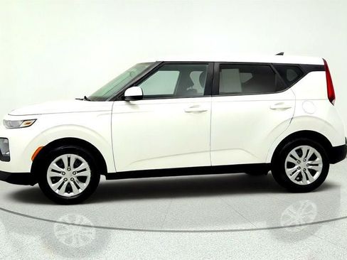 Used 2020 Kia Soul LX FWD image 8