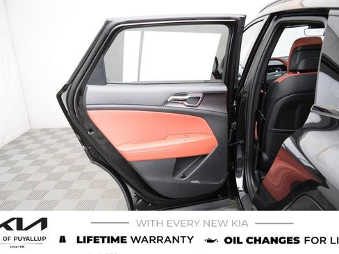 New 2026 Kia Sportage SX Prestige AWD/4WD image 11