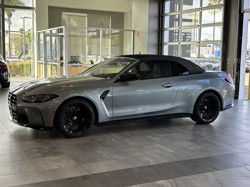 Used 2025 BMW M4 xDrive Competition w/ Executive Package image 19