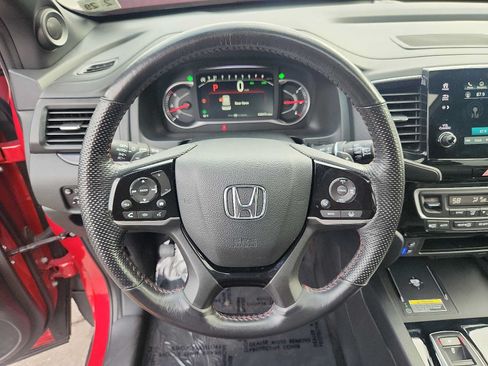 Certified 2024 Honda Passport Black Edition image 19