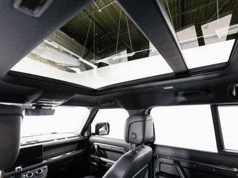 Used 2023 Land Rover Defender 110 Carpathian Edition image 23