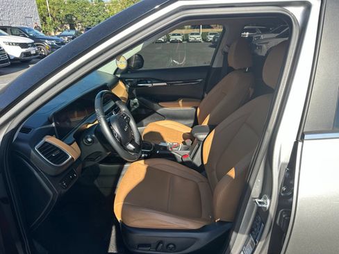 Certified 2024 Kia Seltos EX AWD/4WD image 16