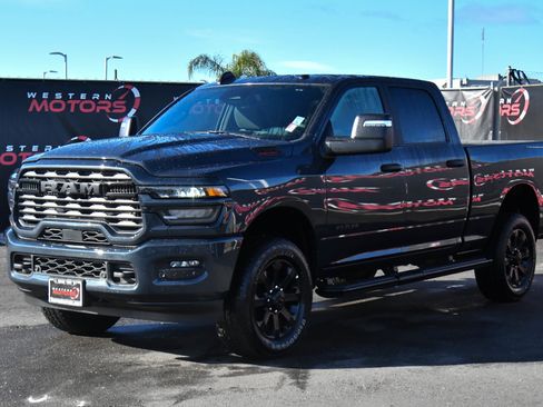 Used 2025 RAM 2500 Big Horn image 3