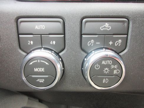 New 2026 GMC Sierra 1500 Elevation w/ Elevation Select Package image 19