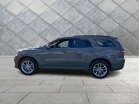 Used 2022 Dodge Durango GT image 4