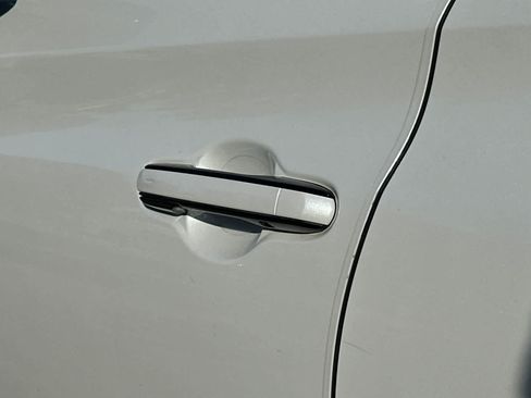Certified 2024 Lexus RZ 300e Premium w/ Accessory Package (Z1) FWD image 19