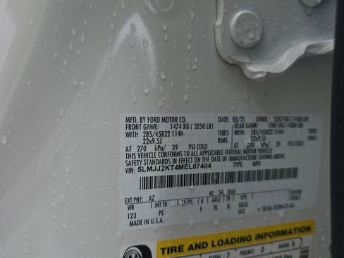 Used 2021 Lincoln Navigator Reserve w/ Luxury Package image 15