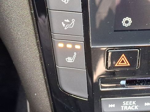 Used 2025 INFINITI QX50 Luxe image 24