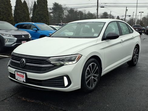 Certified 2022 Volkswagen Jetta Sport image 7