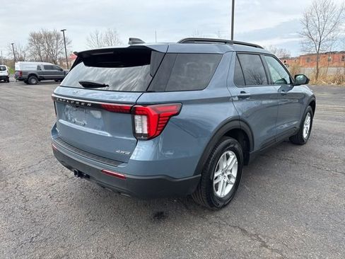 Used 2026 Ford Explorer Active AWD/4WD image 20