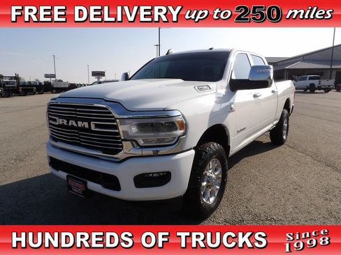 Used 2024 RAM 2500 Laramie AWD/4WD image 1