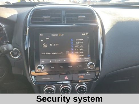 Used 2024 Mitsubishi Outlander Sport SE image 8