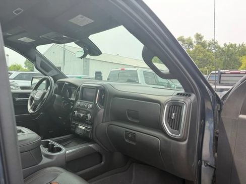 Used 2019 GMC Sierra 1500 AT4 w/ AT4 Premium Package AWD/4WD image 13