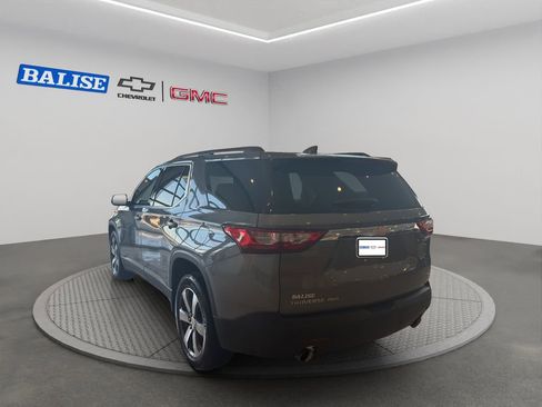 Certified 2021 Chevrolet Traverse LT w/ LT Premium Package image 8