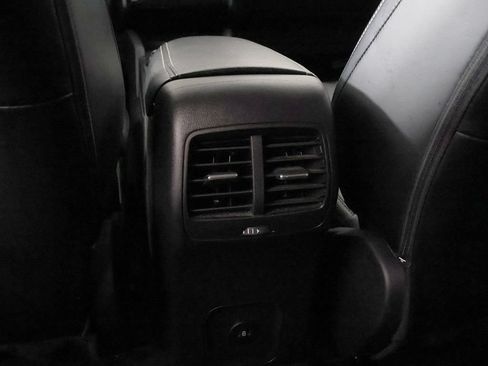 Used 2024 Ford Escape Platinum AWD/4WD image 49