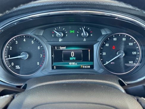 Used 2018 Buick Encore Essence image 24