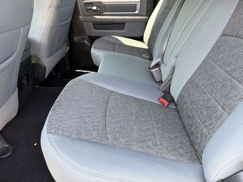 Used 2019 RAM 1500 Big Horn AWD/4WD image 9