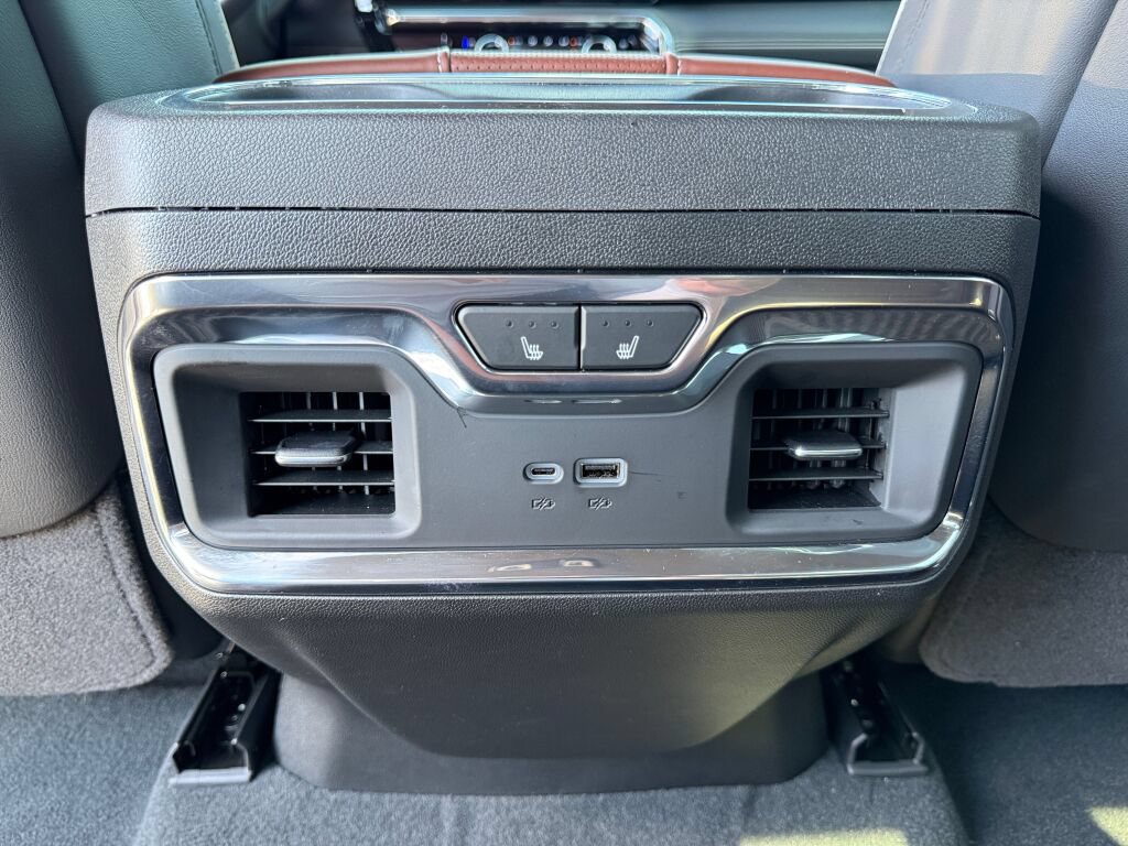 Used 2026 GMC Sierra 2500 Denali Ultimate AWD/4WD image 35
