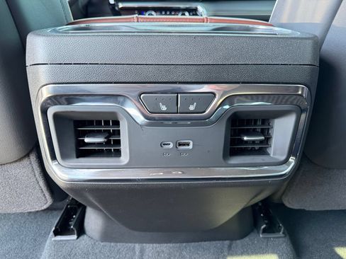 Used 2026 GMC Sierra 2500 Denali Ultimate AWD/4WD image 35