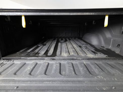 Used 2024 RAM 2500 Limited image 9