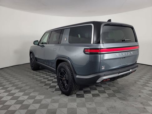 Used 2024 Rivian R1S Adventure AWD/4WD image 3