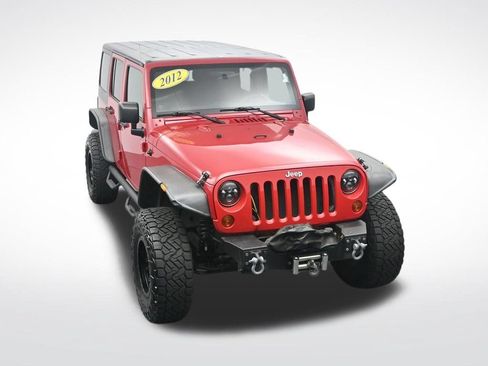 Used 2012 Jeep Wrangler Unlimited Rubicon w/ Connectivity Group AWD/4WD image 29