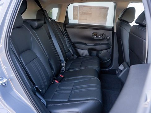 New 2026 Honda HR-V EX-L image 14