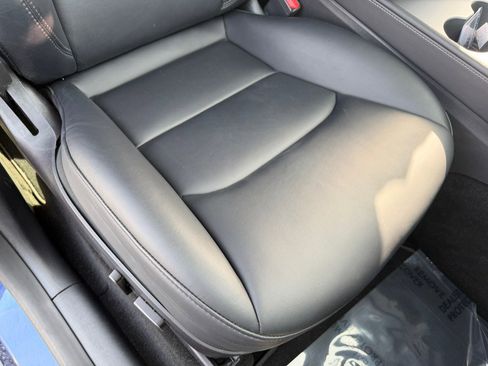 Used 2023 Tesla Model Y Long Range image 36