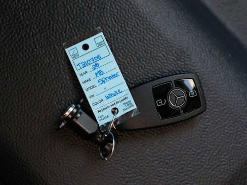 New 2025 Mercedes-Benz Sprinter 2500 image 37