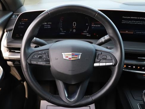 Used 2025 Cadillac XT4 Premium Luxury AWD/4WD image 22