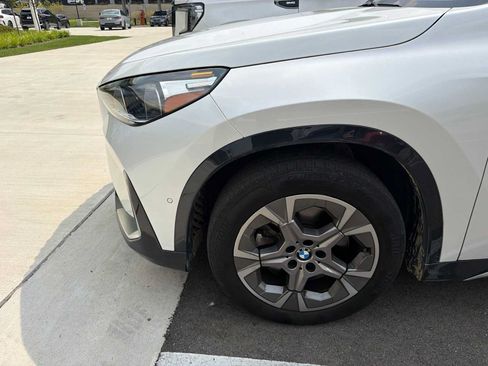 Used 2023 BMW X1 xDrive28i w/ Convenience Package AWD/4WD image 3