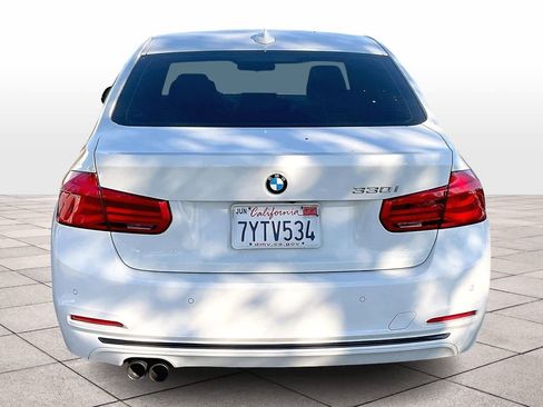 Used 2017 BMW 330i Sedan image 7