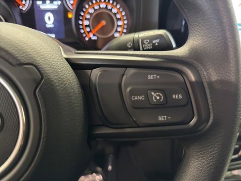 New 2025 Jeep Gladiator Sport image 14