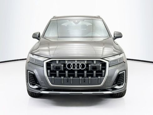 Used 2026 Audi Q7 2.0T Premium Plus w/ Premium Plus Package AWD/4WD image 3