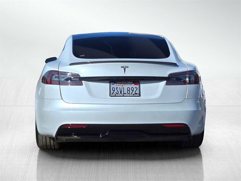 Used 2022 Tesla Model S image 5