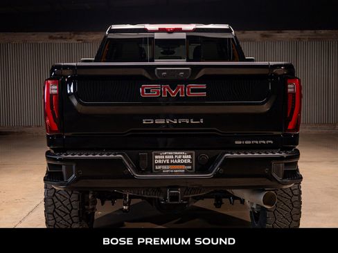 Used 2025 GMC Sierra 3500 Denali w/ Denali Reserve Package image 8