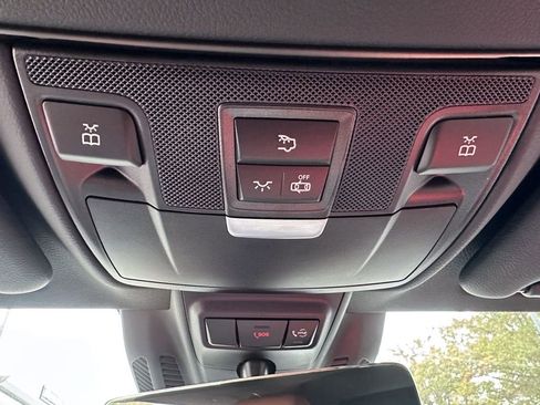 Used 2023 Mercedes-Benz E 450 Cabriolet image 34