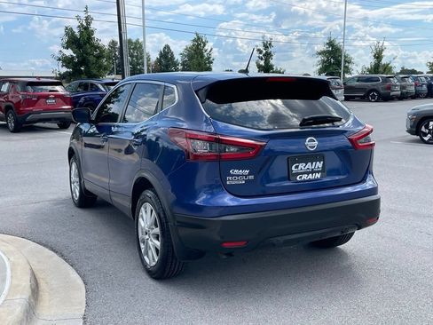 Used 2022 Nissan Rogue Sport S FWD image 5