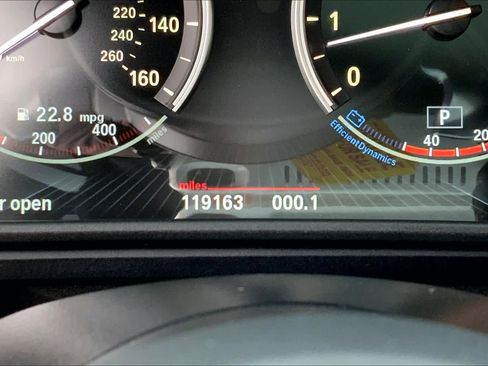 Used 2015 BMW 535i xDrive Sedan image 25