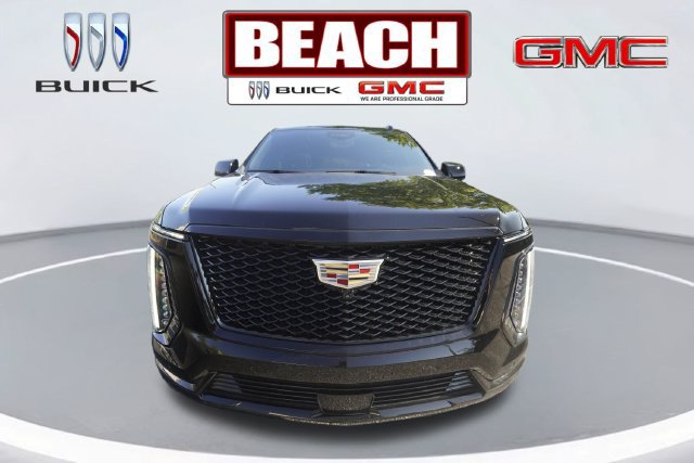 Used 2025 Cadillac Escalade ESV Sport AWD/4WD image 8