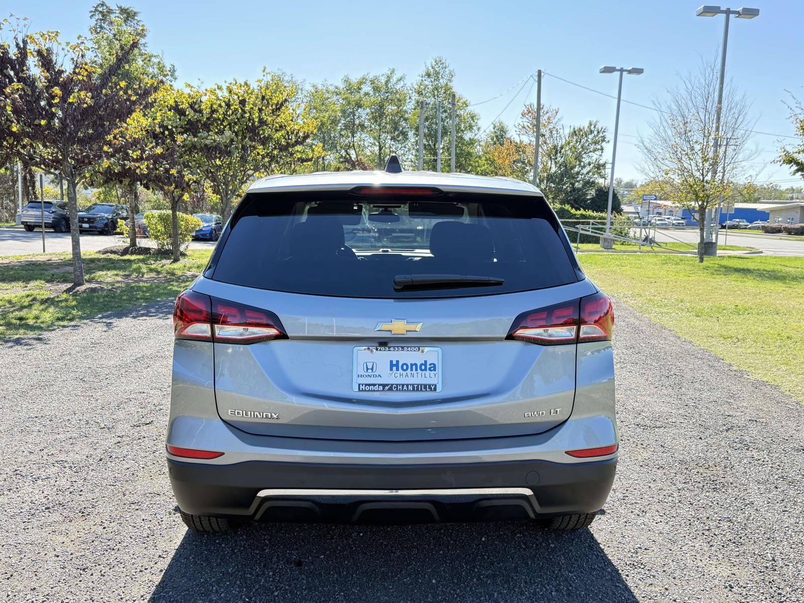 Used 2023 Chevrolet Equinox LT AWD/4WD image 3