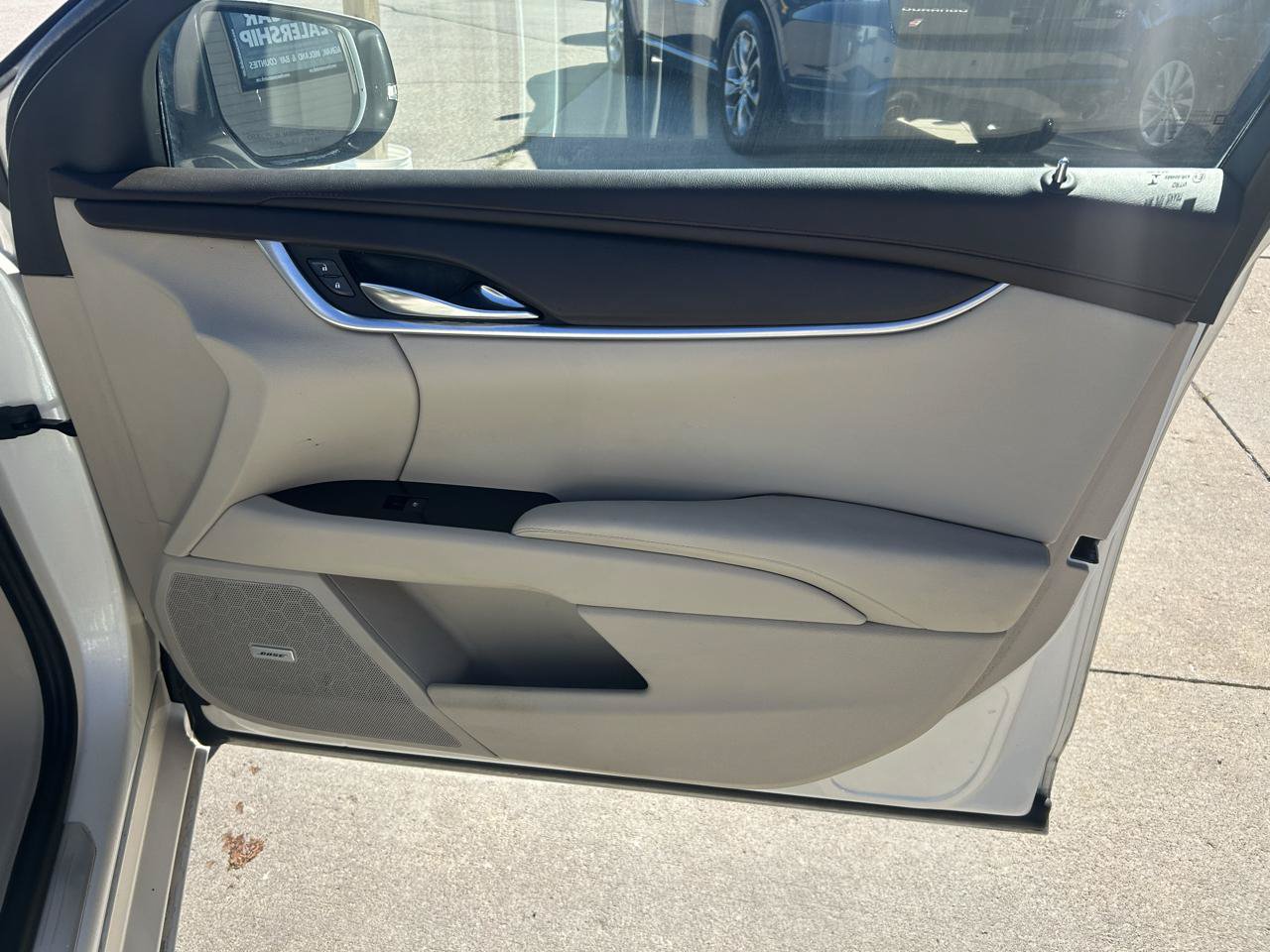 Used 2013 Cadillac XTS FWD image 16