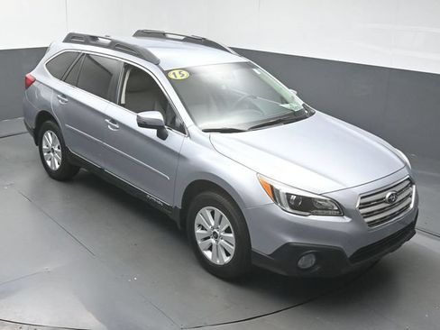 Used 2015 Subaru Outback 2.5i Premium AWD/4WD image 43