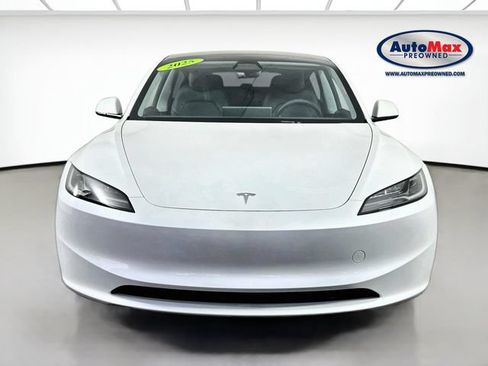 Used 2025 Tesla Model 3 Long Range RWD image 7