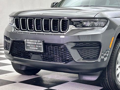 New 2025 Jeep Grand Cherokee Laredo X image 5