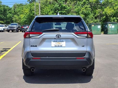 Used 2023 Toyota RAV4 LE FWD image 20