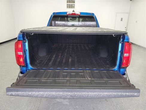 Used 2021 Chevrolet Colorado Z71 w/ Safety Package image 28