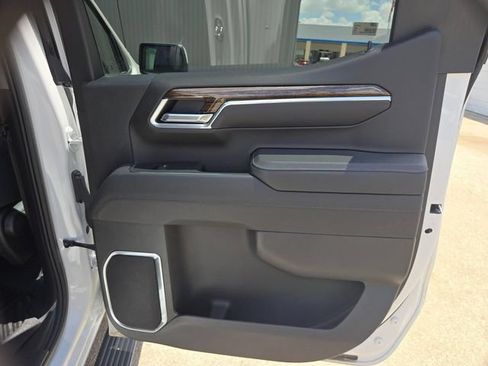 Used 2026 GMC Sierra 1500 SLE RWD image 21