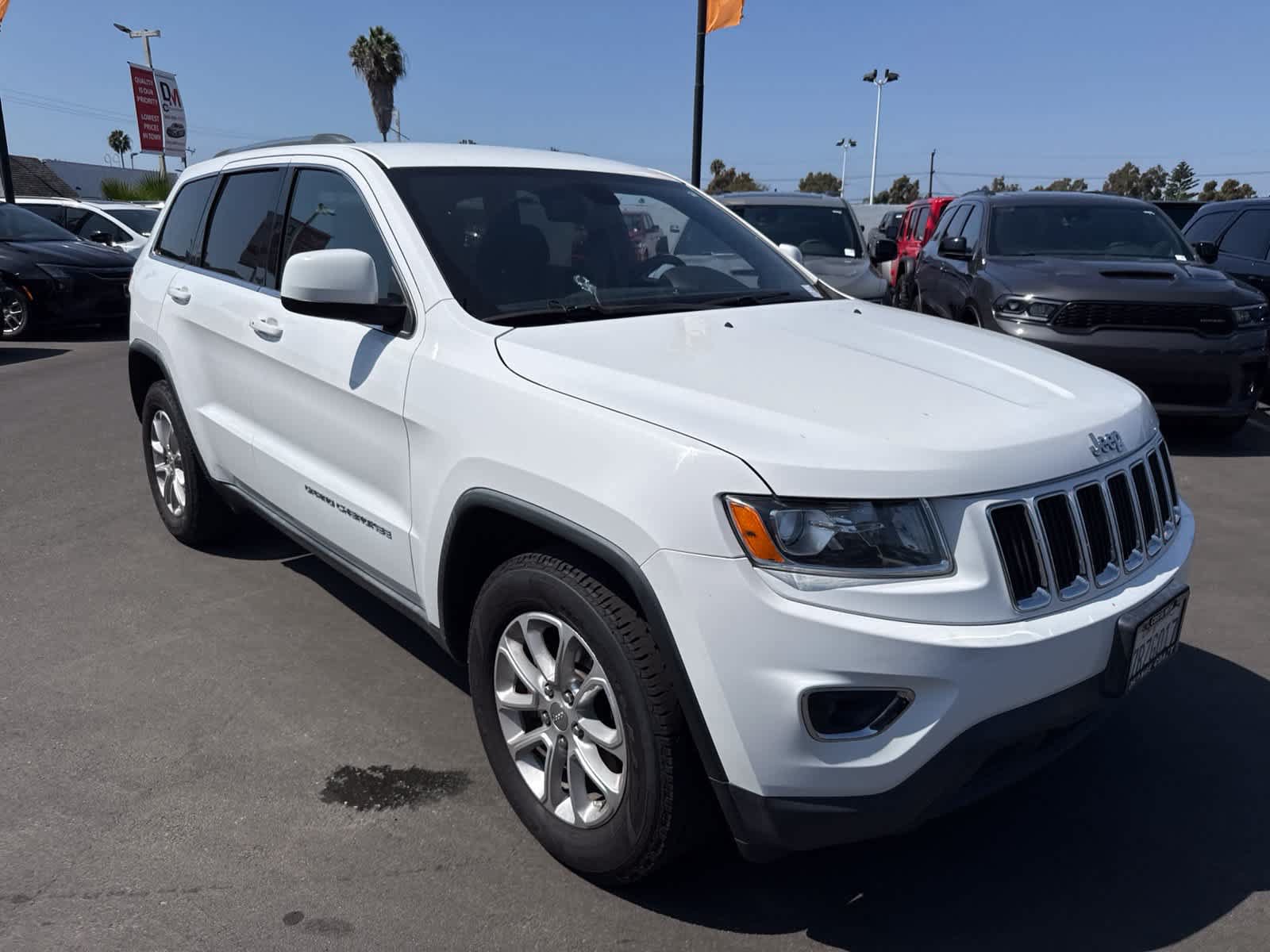 Used 2015 Jeep Grand Cherokee Laredo w/ Quick Order Package 23E RWD image 8