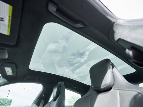 Used 2025 Porsche Taycan Turbo S w/ Premium Package image 50